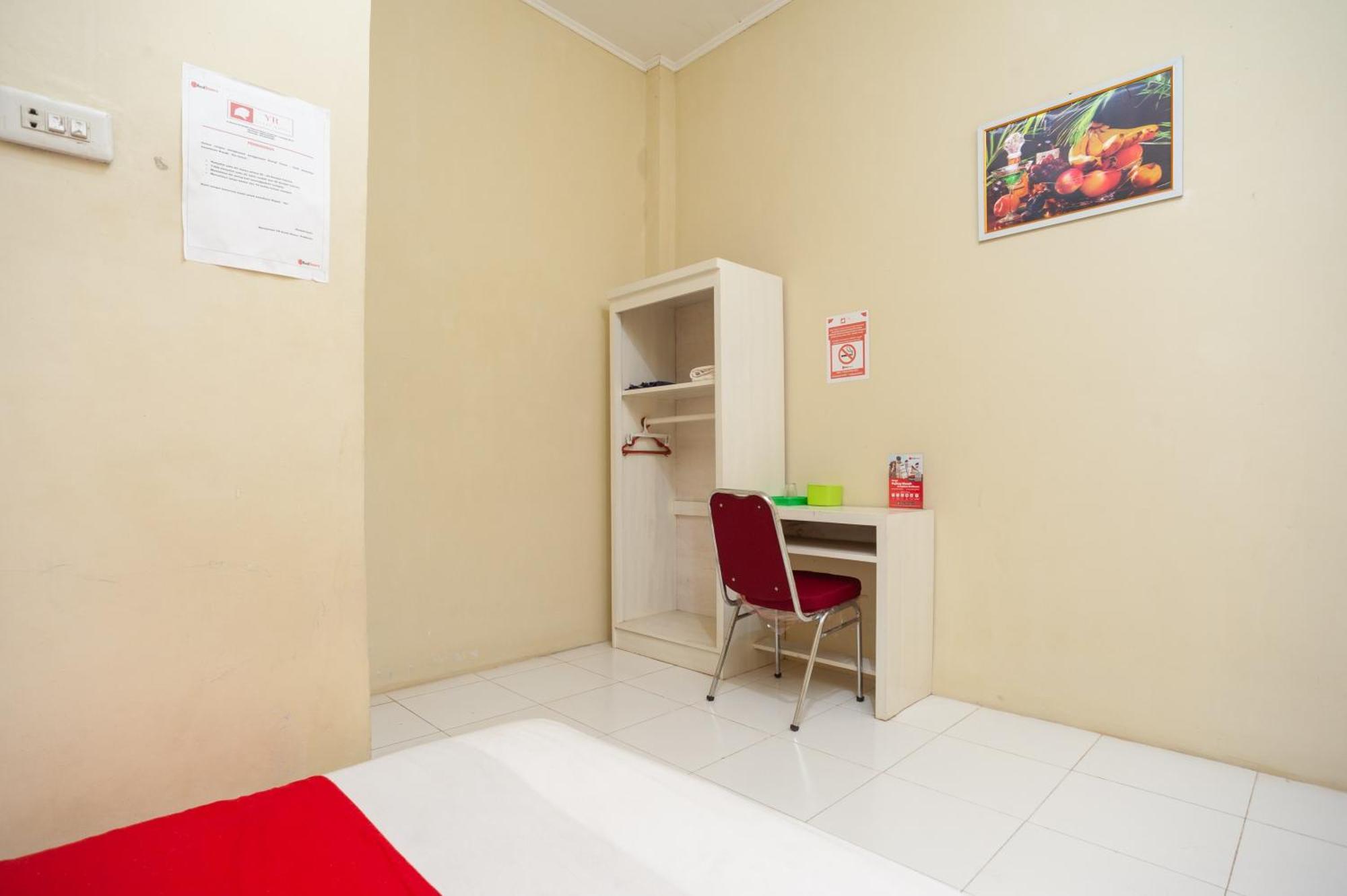 Reddoorz Near Universitas Muhammadiyah Pringsewu Margakaya  Exteriör bild